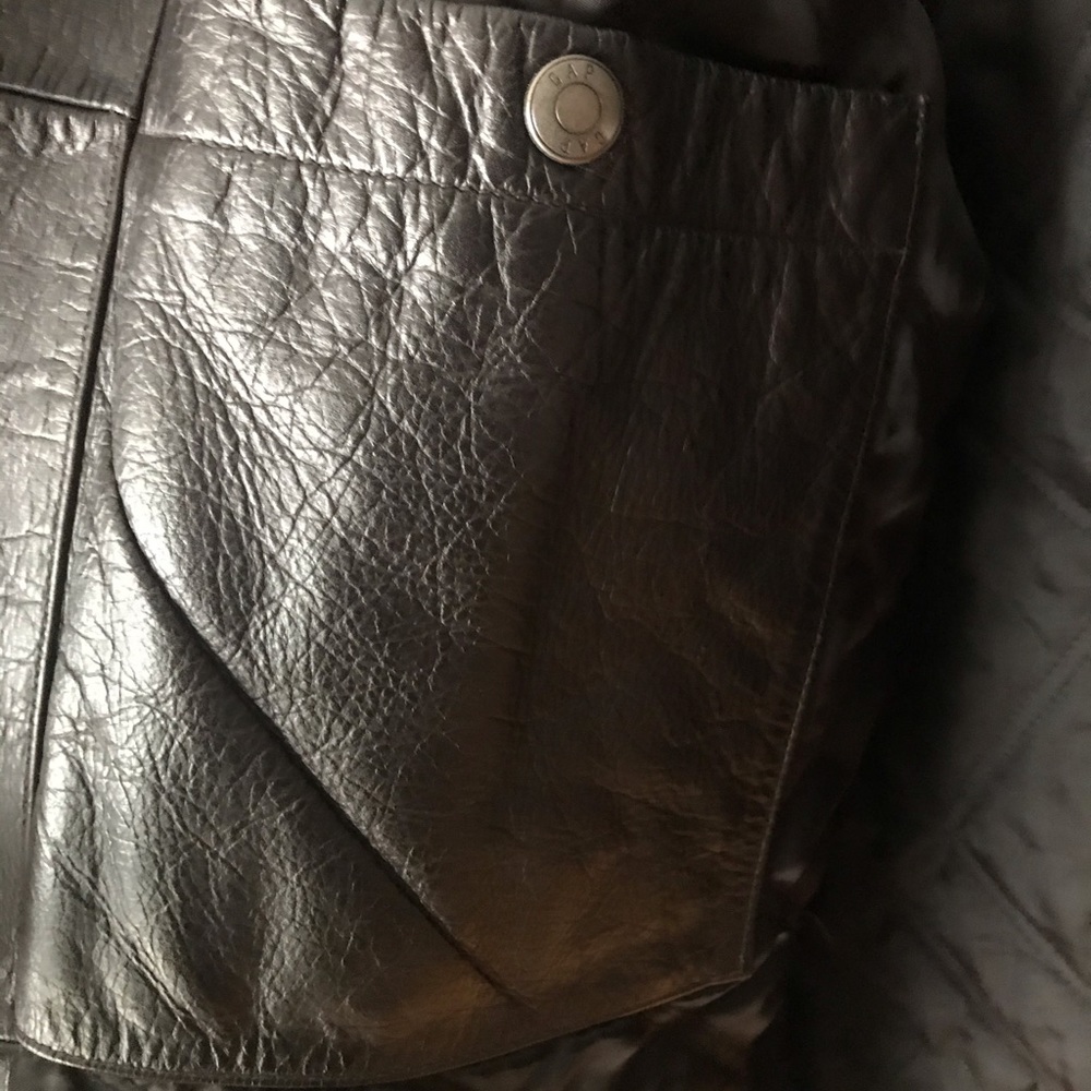 Leather jacket - Picture 3 of 3
